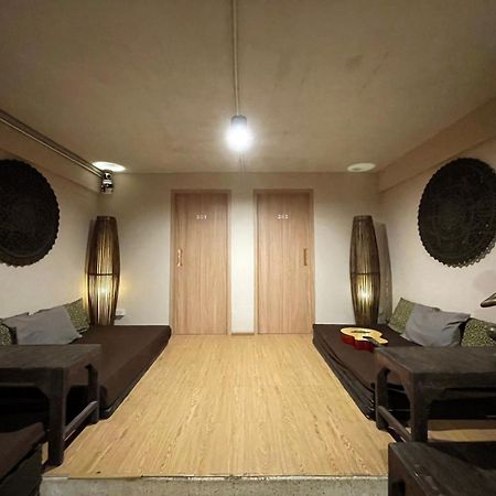 Mind Day Hostel Khaosan Bangkok Exterior foto
