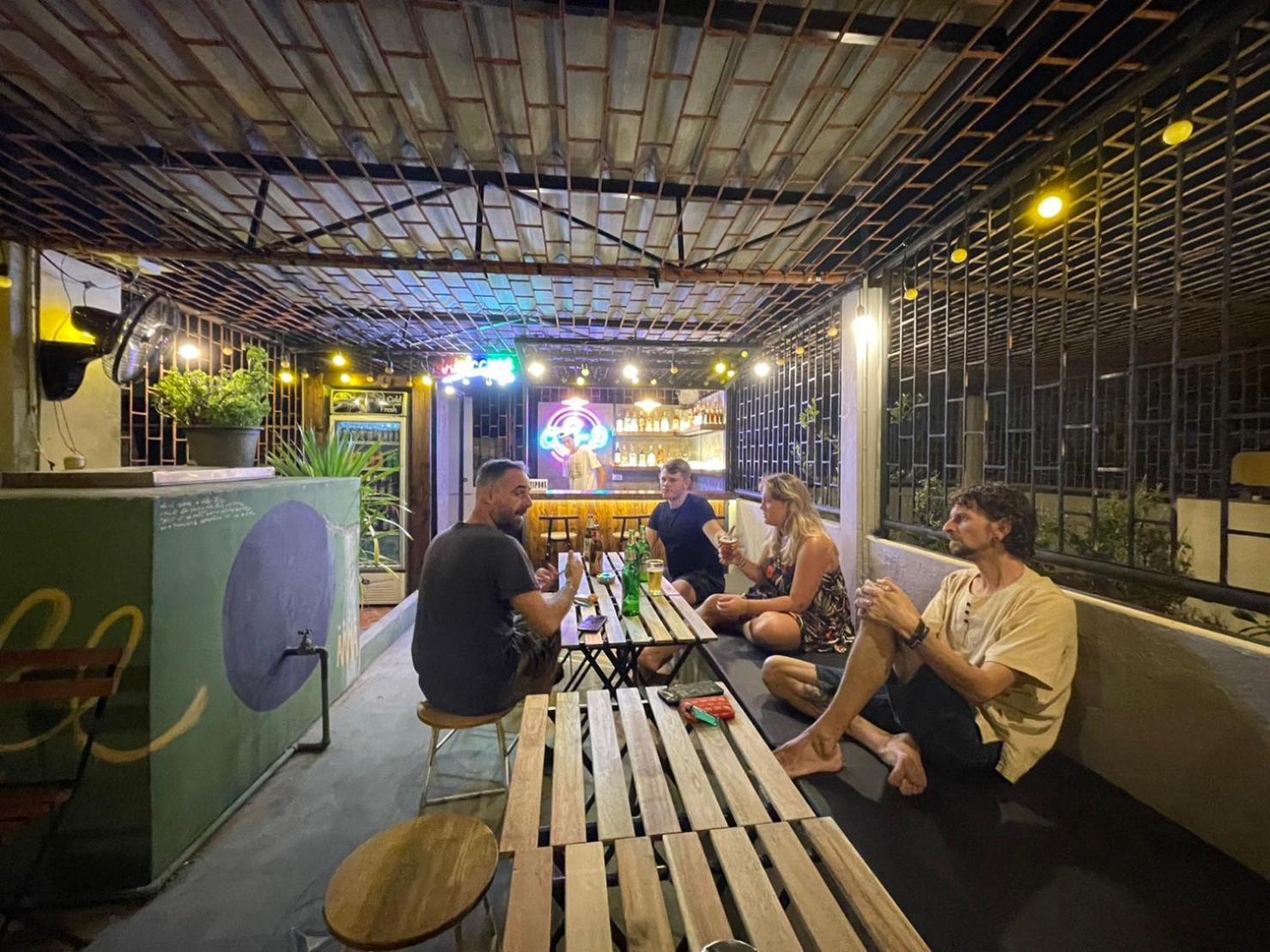 Mind Day Hostel Khaosan Bangkok Exterior foto
